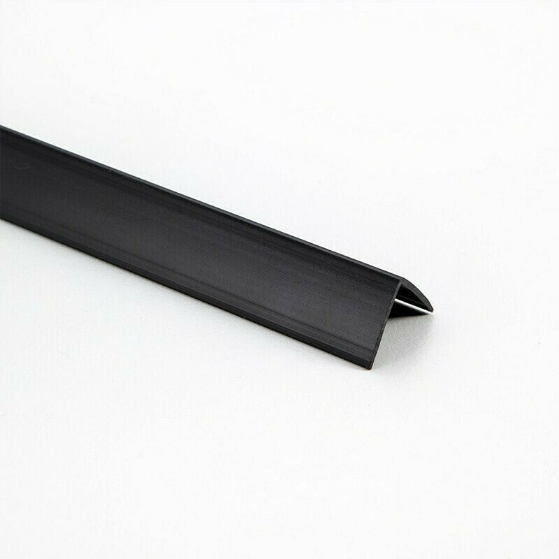 TAPACANTO PVC - 16x16mm x 2500mm - NEGRO